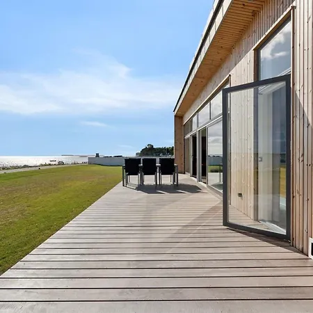 Holiday home Eljas - 10m From The Sea By Interhome