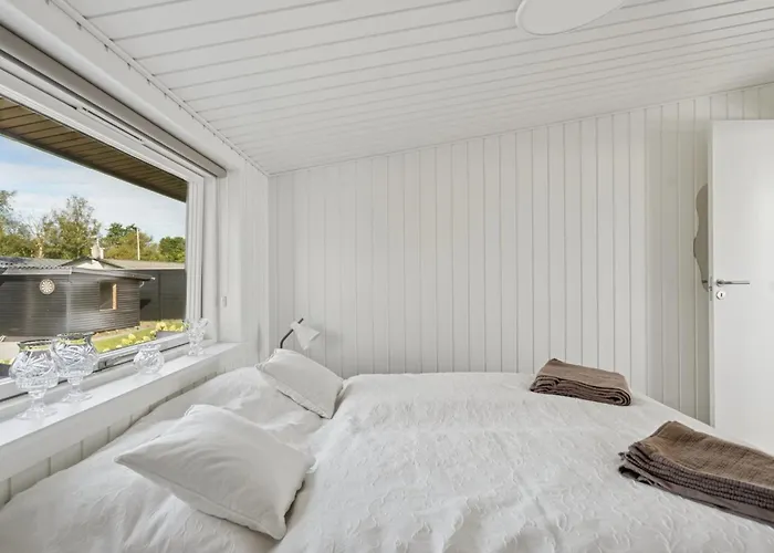 Eljas - 10m From The Sea By Interhome בית נופש Sjolund