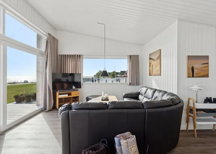 Eljas - 10m From The Sea By Interhome بيت للعطل *